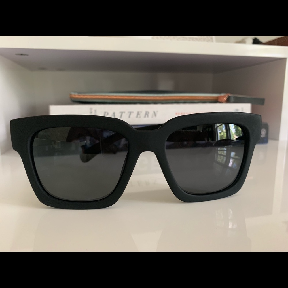 Le Specs Weekend Riot Sunglasses